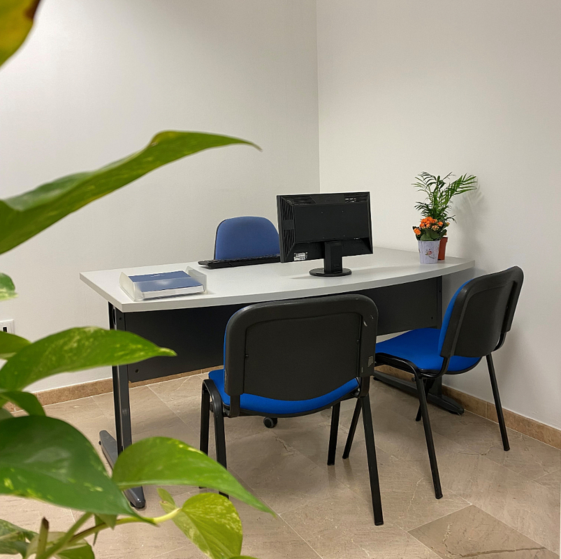 alquiler despacho oficina 10 - 7 despacho sala privado alquiler cordoba centro negocios dcc 3000
